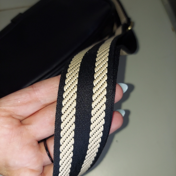 Time and Tru Black Crossbody - NWOT - Picture 8 of 8